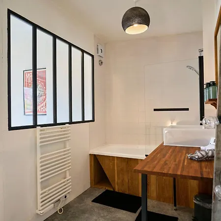 Le Refuge - Les Demeures D'Adrien Apartment Lille Exterior photo