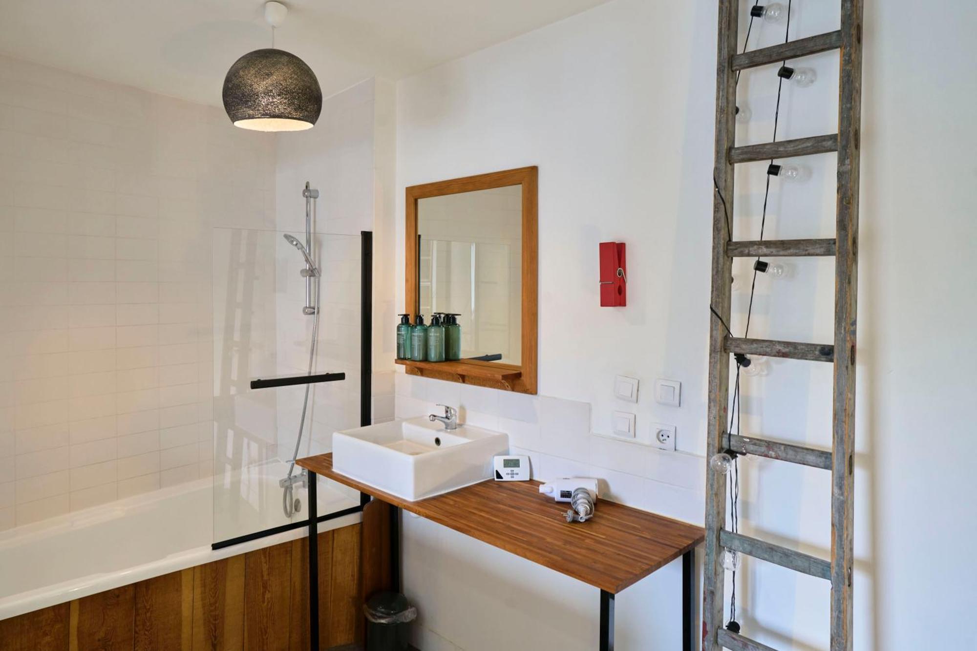 Le Refuge - Les Demeures D'adrien Apartment